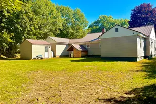 142 Westwood Ave, Millinocket, ME 04462 - Photo 4