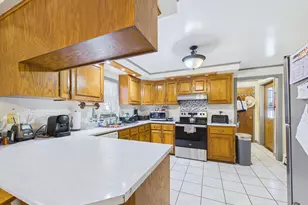 9 Cedar St, Augusta, ME 04330 - Photo 14