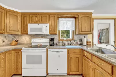 735 N Main, Brewer, ME 04412 - Photo 4