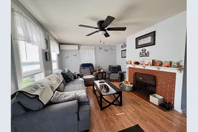 8 Cushman Street, Lincoln, ME 04457 - Photo 2