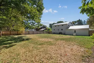 22 Peary Dr, Brunswick, ME 04011 - Photo 2