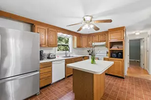 22 Peary Dr, Brunswick, ME 04011 - Photo 6