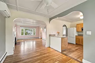 33 Franklin St, Waterville, ME 04901 - Photo 14