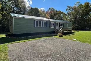 311 Oak St, Oakland, ME 04963 - Photo 32