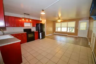 16 Oak St, Newport, ME 04953 - Photo 4
