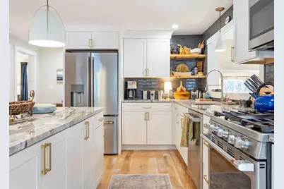 303 Middle Road, Falmouth, ME 04105 - Photo 8