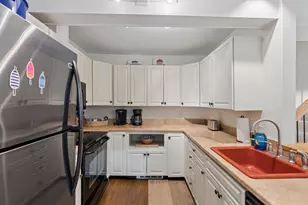 8 Woodland Ave, Kennebunk, ME 04043 - Photo 10