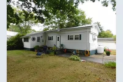 33 Chestnut Street, Skowhegan, ME 04976 - Photo 1