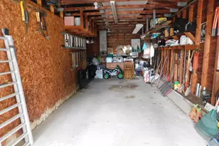 33 Chestnut St, Skowhegan, ME 04976 - Photo 12