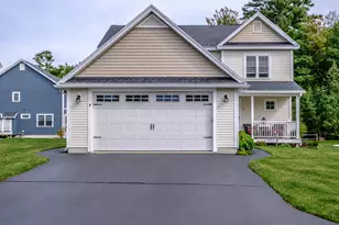 4 Sumac Ln, Scarborough, ME 04074 - Photo 2