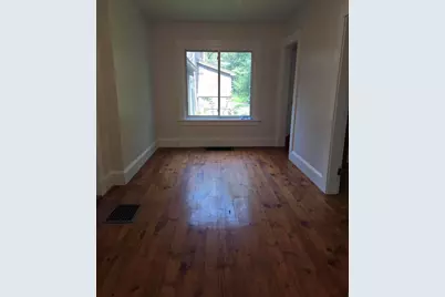 25 Falmouth Road, Falmouth, ME 04105 - Photo 6