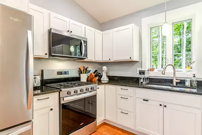 2 Rizzo Way, Berwick, ME 03901 - Photo 4