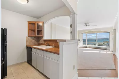 148 Breakwater Drive #810, South Portland, ME 04106 - Photo 10