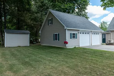16 Braman Street, Auburn, ME 04210 - Photo 24