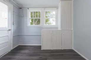 16 Braman St, Auburn, ME 04210 - Photo 2