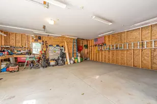 16 Braman St, Auburn, ME 04210 - Photo 26