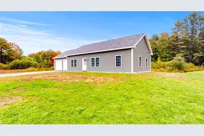 101 Crowley Road, Lewiston, ME 04240 - Photo 2