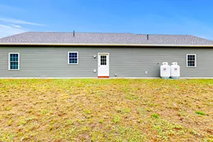 101 Crowley Rd, Lewiston, ME 04240 - Photo 40
