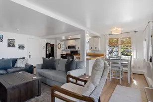 39 Union St, Boothbay Harbor, ME 04538 - Photo 12