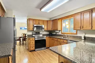51 Essex St, Sanford, ME 04073 - Photo 8