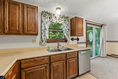 17 Ward Circle #17 & G18, Brunswick, ME 04011 - Photo 6
