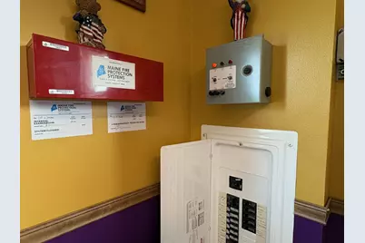 173 W Main Street, Searsport, ME 04974 - Photo 20