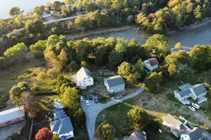 8 Beals Cove Rd, Harpswell, ME 04066 - Photo 2