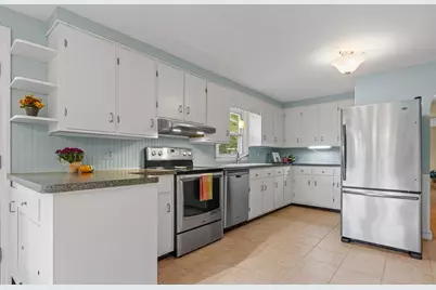 21 Carmichael Avenue, Falmouth, ME 04105 - Photo 6