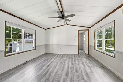 87 Summer Street, Oakland, ME 04963 - Photo 24