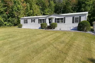 87 Summer St, Oakland, ME 04963 - Photo 4