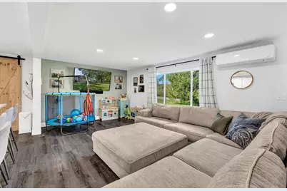 587 Main Road, Eddington, ME 04428 - Photo 4