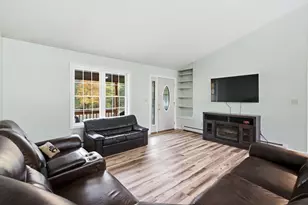 331 Foss Rd, Limerick, ME 04048 - Photo 6