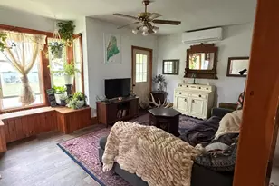 145 Davis St, Pittsfield, ME 04967 - Photo 10