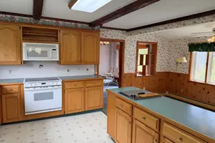 98 Kearney Rd, Mars Hill, ME 04758 - Photo 10