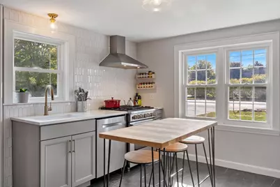 265 W Main Street, Yarmouth, ME 04096 - Photo 6