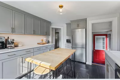 265 W Main Street, Yarmouth, ME 04096 - Photo 4