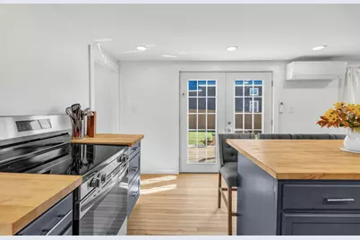 235 Elm Street, Bangor, ME 04401 - Photo 20