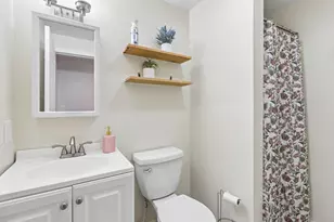 11 Garden St, Old Orchard Beach, ME 04064 - Photo 20