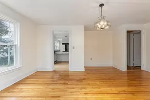 44 Warren Ave, Cape Elizabeth, ME 04107 - Photo 8