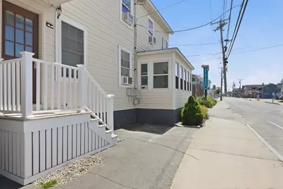75 E Grand Avenue, Old Orchard Beach, ME 04064 - Photo 6
