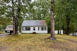 5 Clarkdale Rd, Kennebunk, ME 04043 - Photo 2
