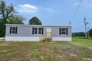 9 Hall Hill Rd, Dixfield, ME 04224 - Photo 1