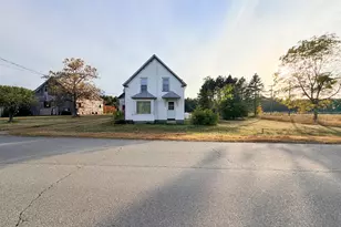 114 Upper Main St, Norridgewock, ME 04957 - Photo 1