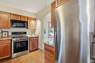 284 Foreside Rd, Falmouth, ME 04105 - Photo 18