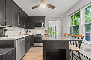 74 W Commonwealth Dr, Portland, ME 04103 - Photo 16