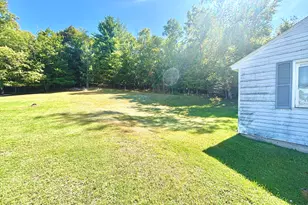 33 Abbot Hill Rd, Dexter, ME 04930 - Photo 8