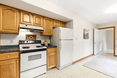 998 Highland Avenue, South Portland, ME 04106 - Photo 10