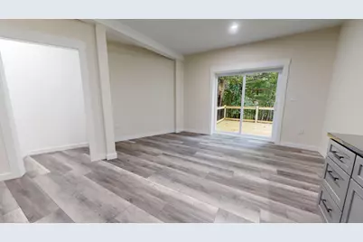 33 Pearl Street, Lewiston, ME 04240 - Photo 14