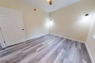 33 Pearl St, Lewiston, ME 04240 - Photo 18