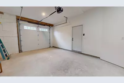 33 Pearl Street, Lewiston, ME 04240 - Photo 28